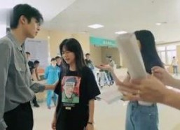 娱乐吃瓜小酱,揭秘娱乐圈那些不为人知的幕后故事